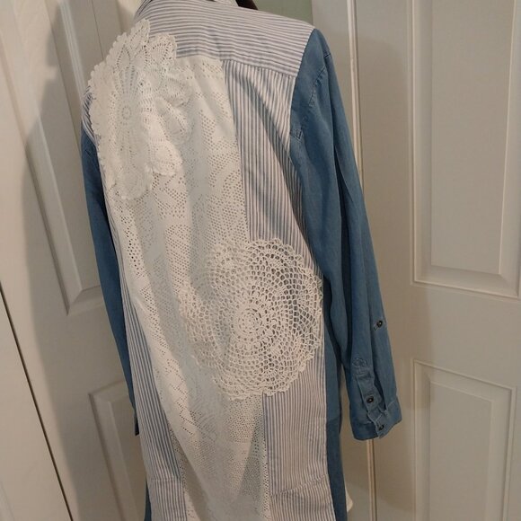 3647 Size 2X Upcycled Red Camel Lace Trimmed Tunic. - Picture 5 of 12